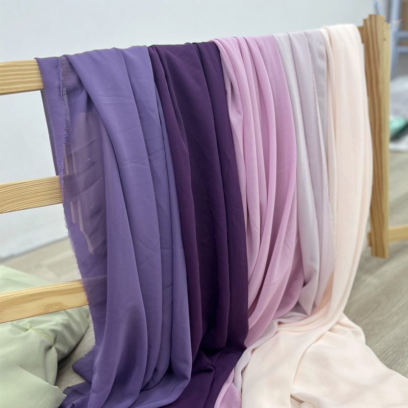Tissu drapé en voile de mousse - Table Runner avis et prix